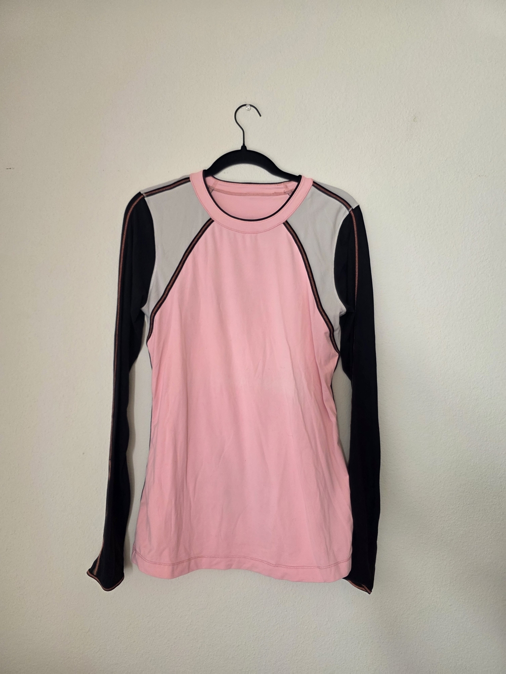 lululemon athletica Pink, Black & Gray Long Sleeve Raglan Tee